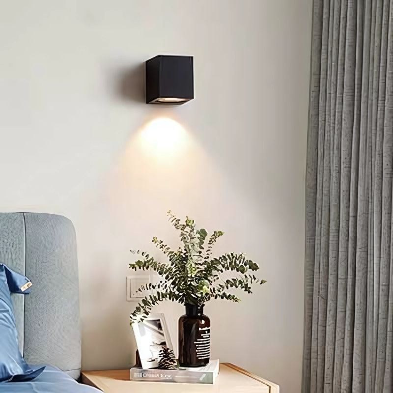 ĐÈN TƯỜNG TIA HIỆU ỨNG – BIẾN MẢNG TƯỜNG THÀNH MỘT TÁC PHẨM NGHỆ THUẬT